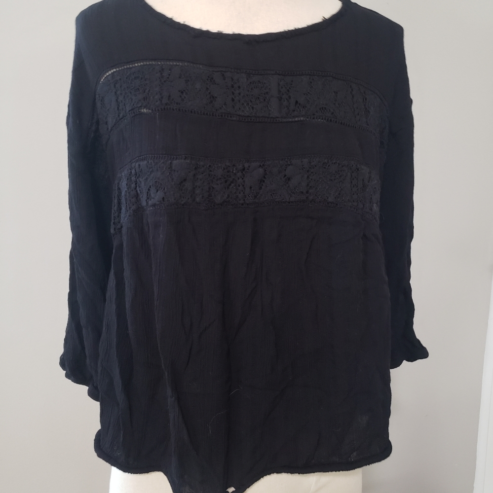 Black Knox Rose blouse size small